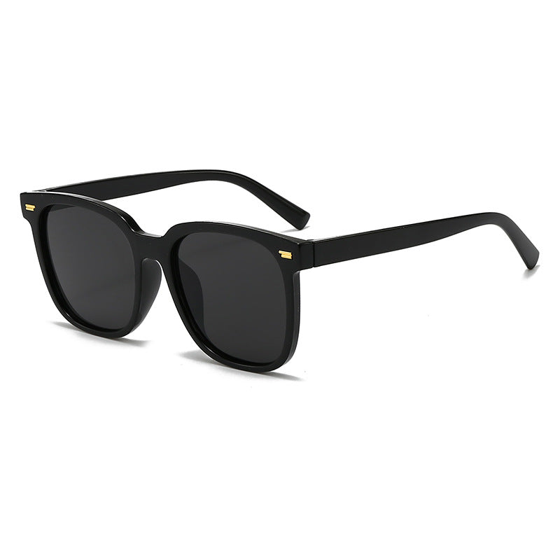 Classic Square Frame Sunglasses