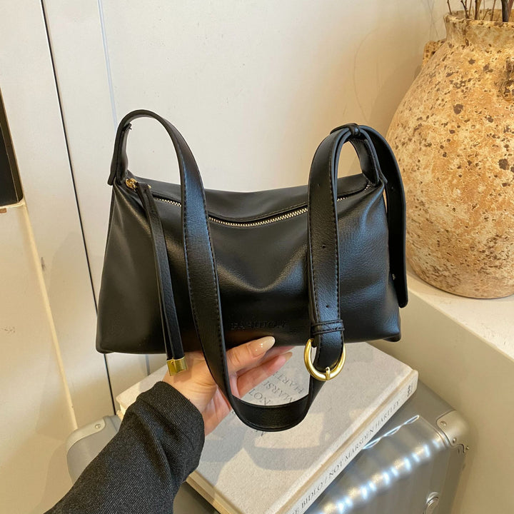 Sleek Modern Leather Shoulder Bag Bowlift