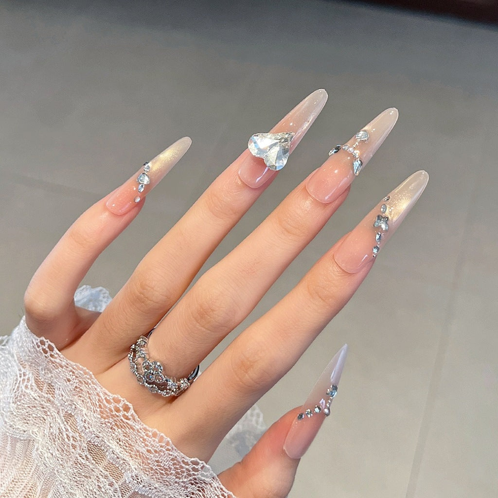 Glamorous Decorative Press-On Nail Set Bowlift