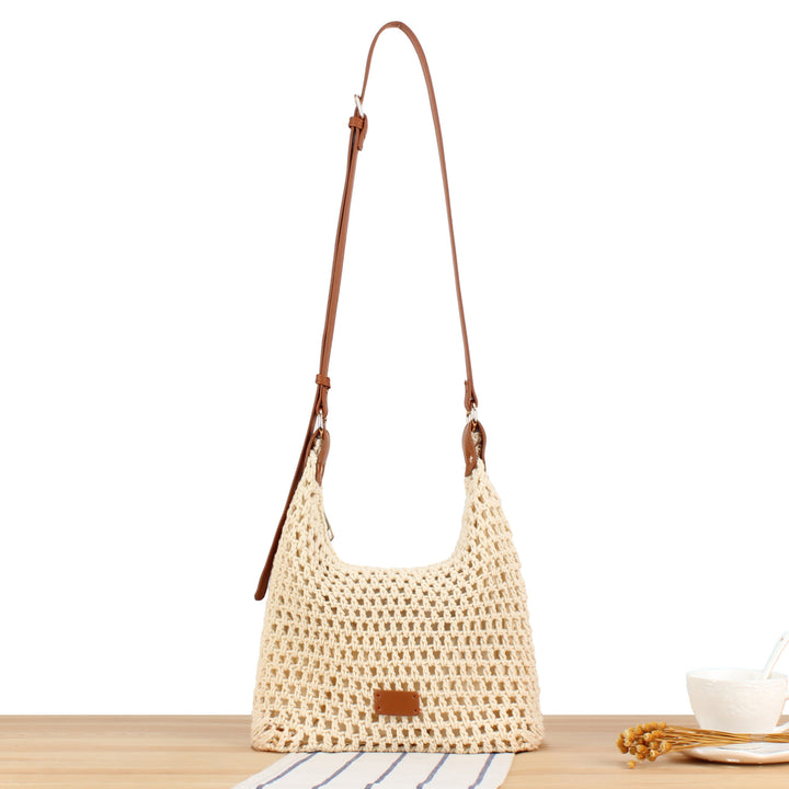 Hobo Bag Made of Handwoven Natural Material Bowlift