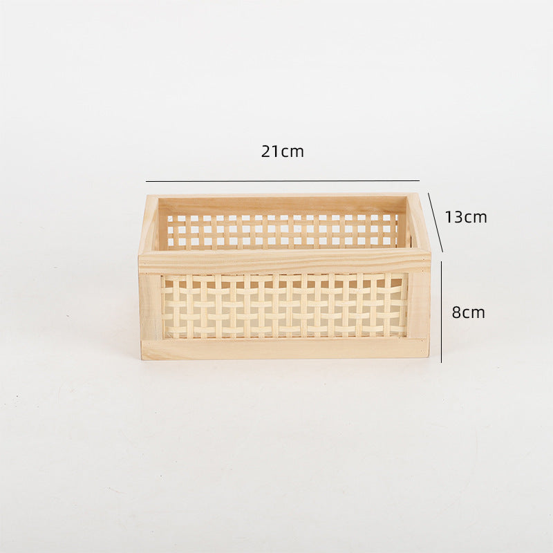 Stylish storage box made of wood and rattan Bowlift