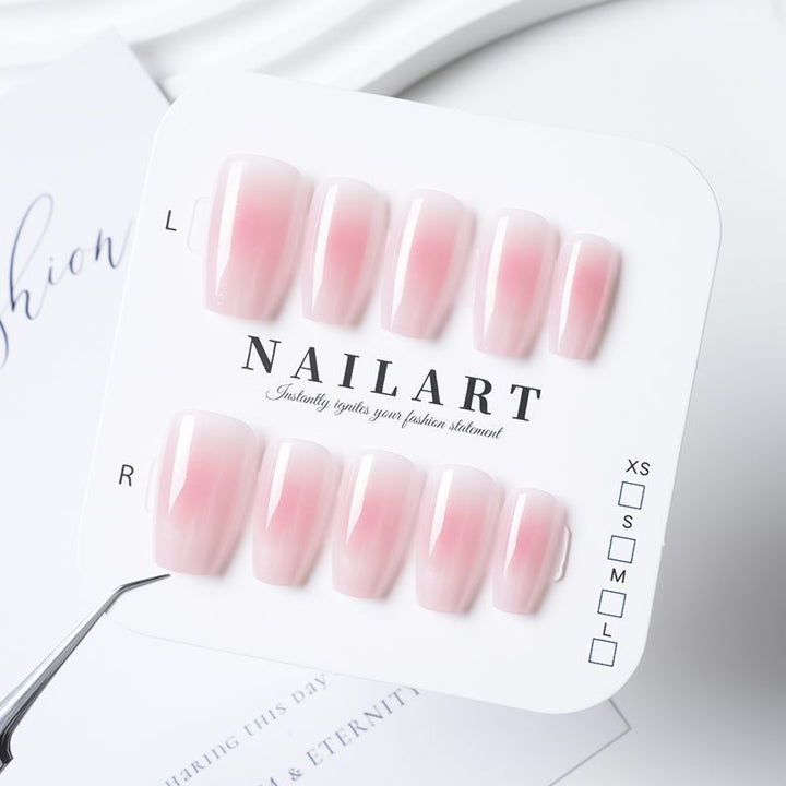 Elegant and Stylish Artificial Nails with Practical Design Bowlift