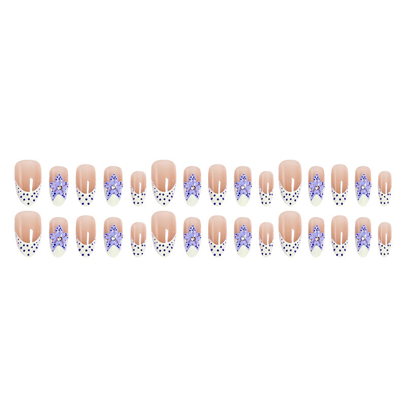 Artificial nails with delicate butterfly designs Bowlift
