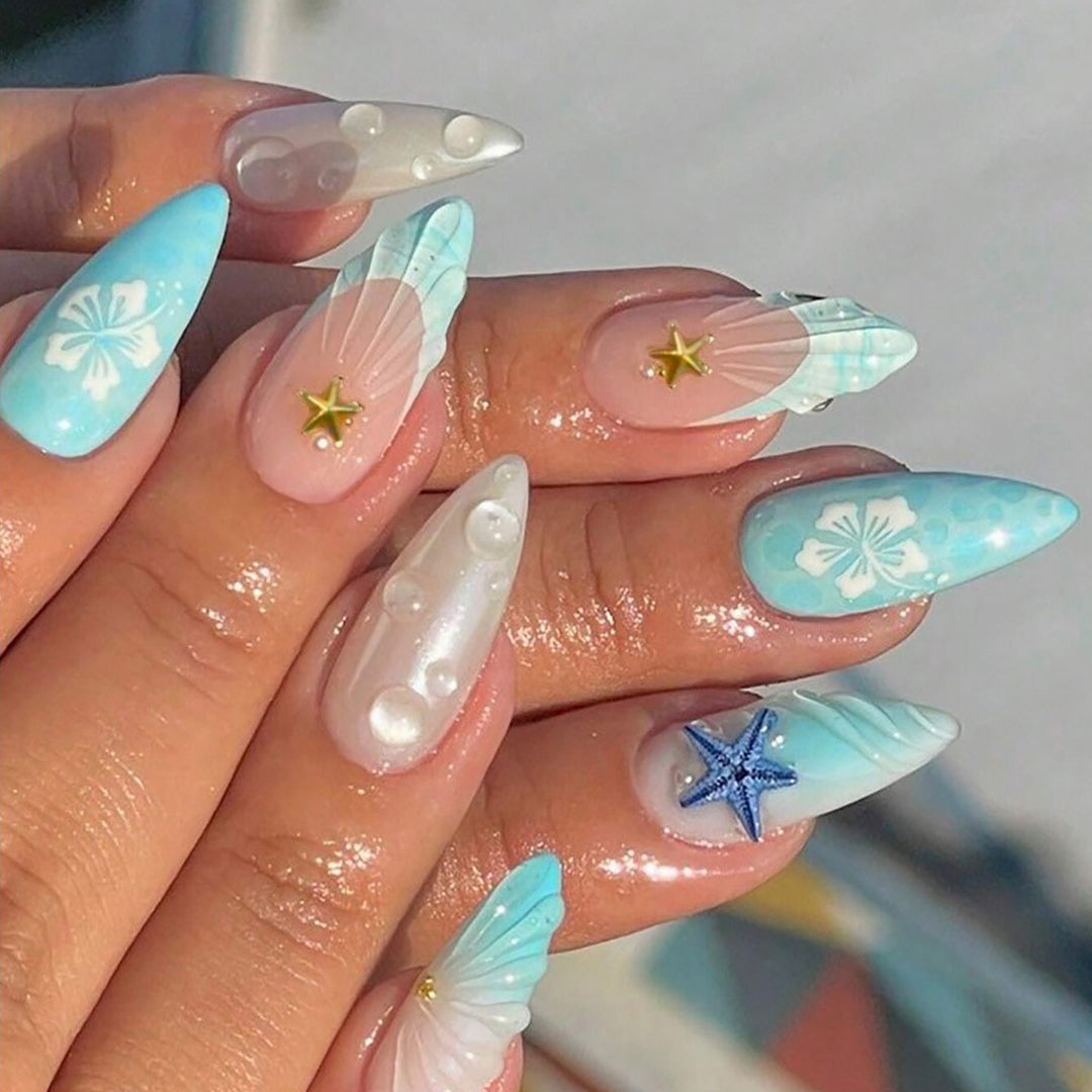 Artificial nail set with sea motifs and 3D accents Bowlift