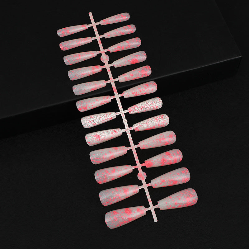 Artificial nails with delicate floral design Bowlift