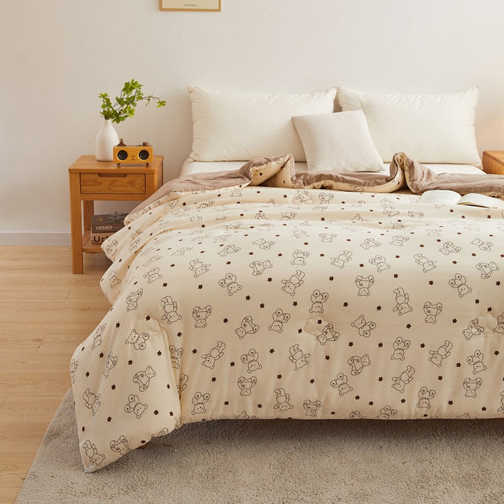 Women's cozy blanket with lovely bear pattern Bowlift