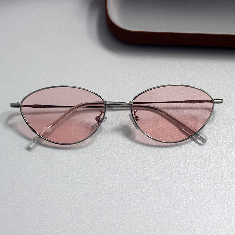 Fashionable Rectangular Glasses with Fine Metal Frame Bowlift
