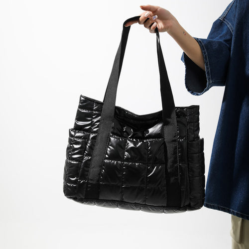 Practical and Stylish Tote Bag with Padded Design Bowlift