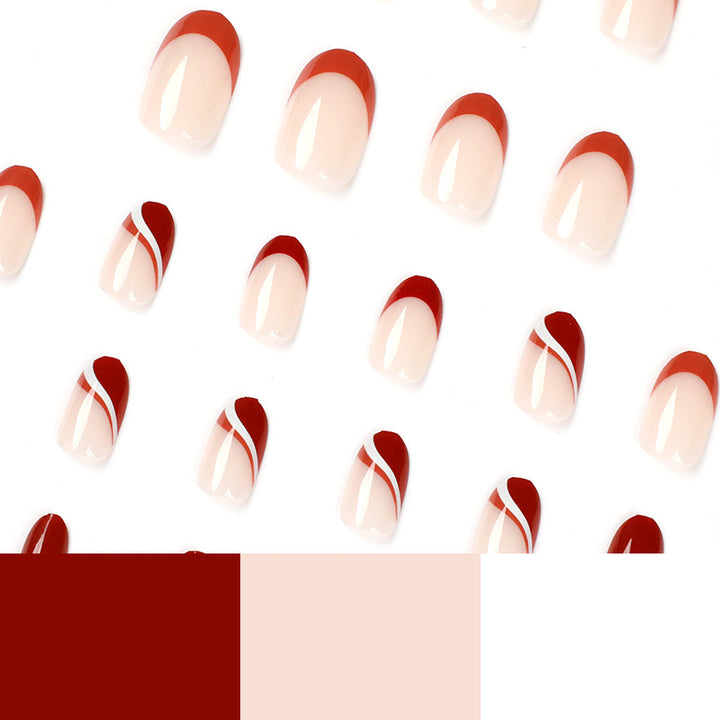 Artful nail decoration with elegant gradient and gloss Bowlift