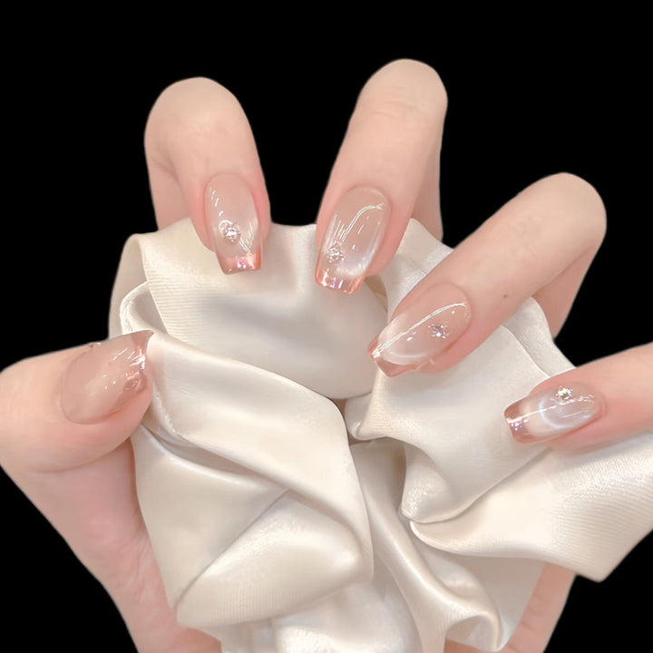 Elegant Nail Art Press-On Nails Bowlift