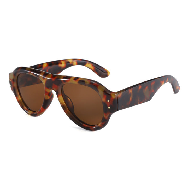 Women unique sunglasses in retro style Bowlift