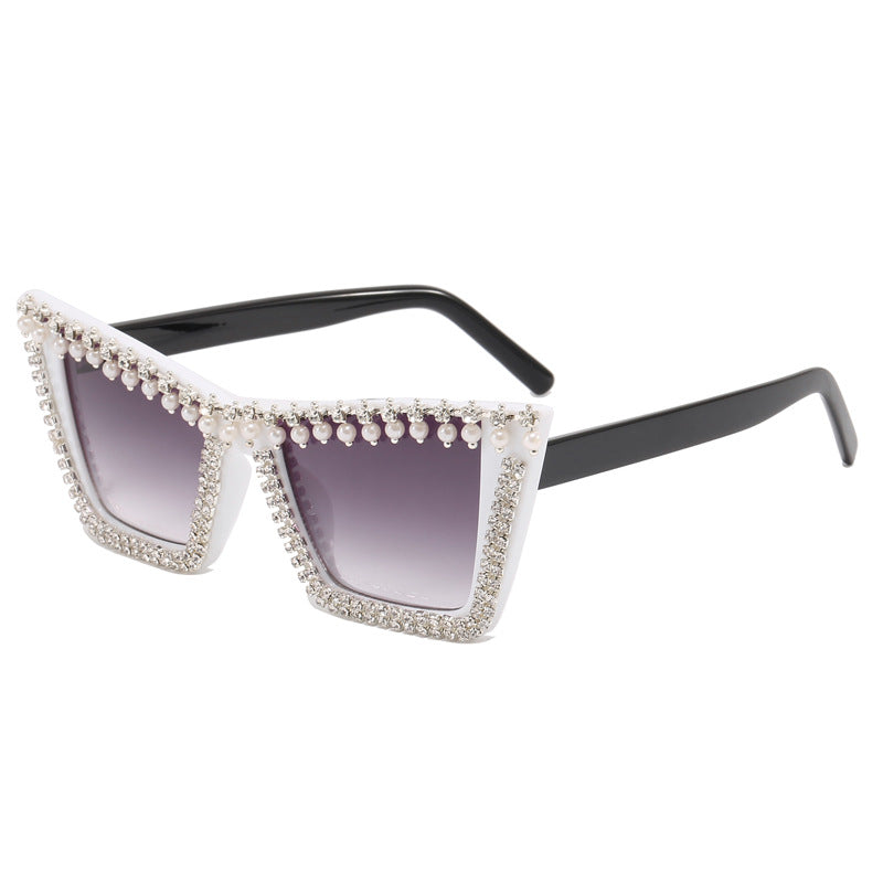 Ladies Glamorous Designer Sunglasses with Sparkling Frame Bowlift