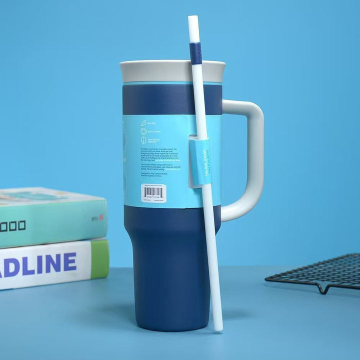 Drinking cup Bowlift