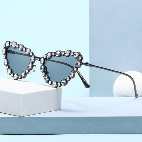 Women's Heart-Shaped Designer Sunglasses with Glamorous Crystal Frame Bowlift