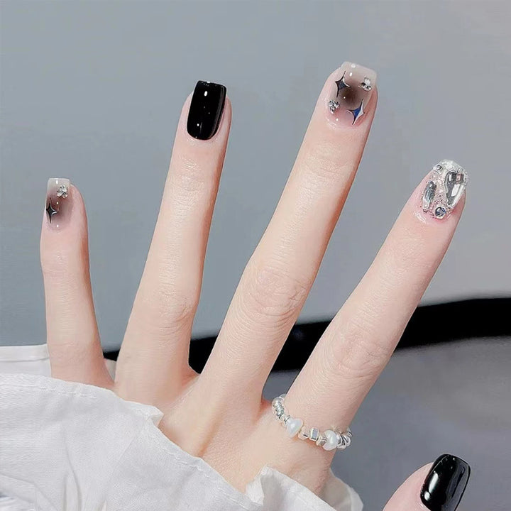 Press-On Nail Design Set with Artistic Holographic Elements Bowlift
