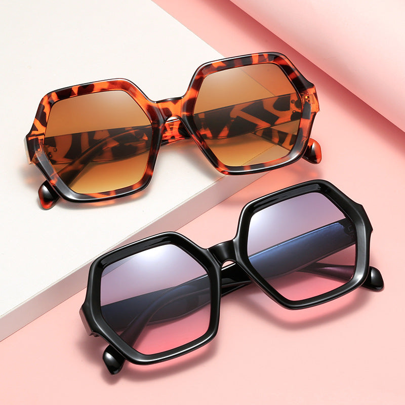Women's geometric reading glasses in striking honeycomb frame design Bowlift