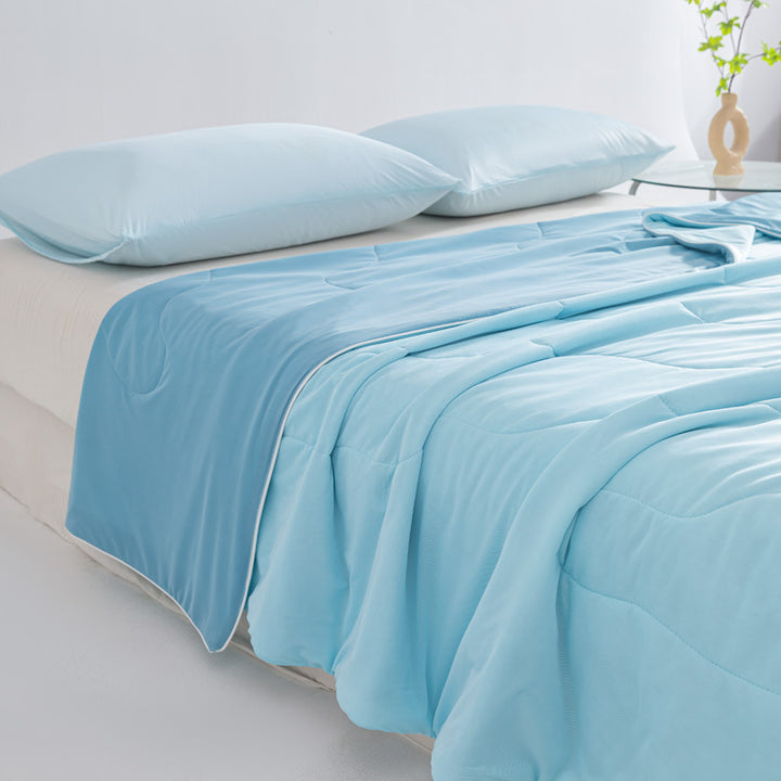 Unisex nan breathable summer blanket with cooling microfiber filling and light quilting Bowlift