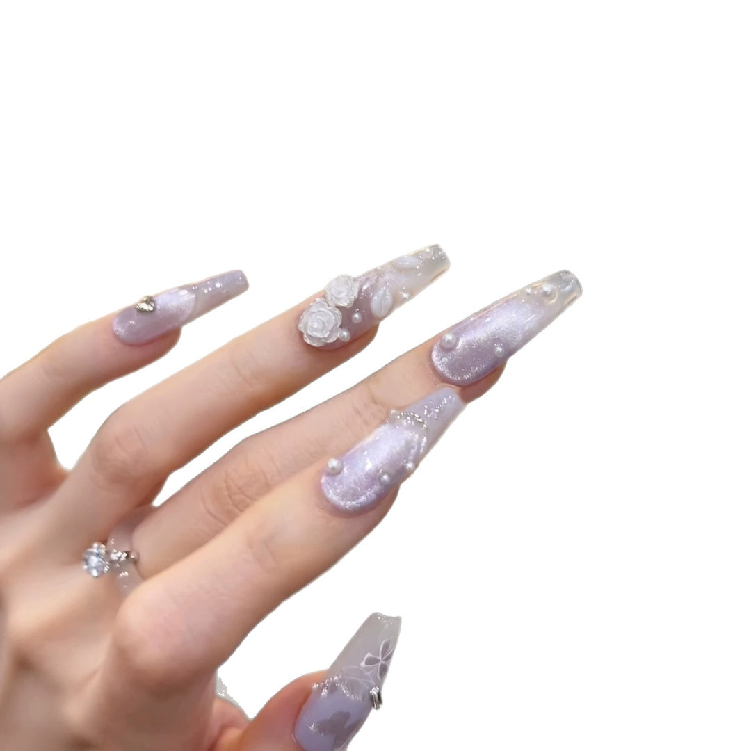 Elegant Decorative Press-On Nail Enhancements Bowlift