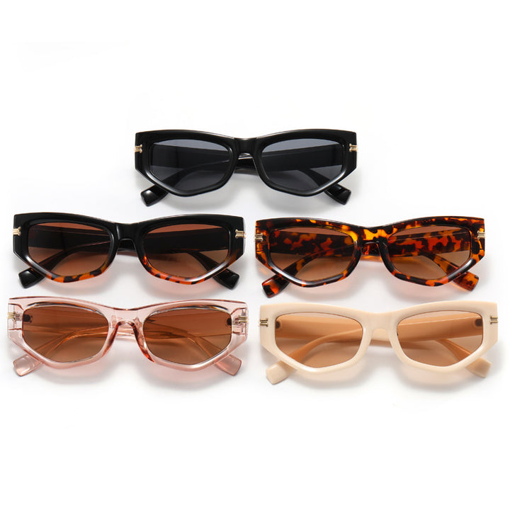 Women's trendy Cat-Eye sunglasses with painted frame and accentuated metal details Bowlift