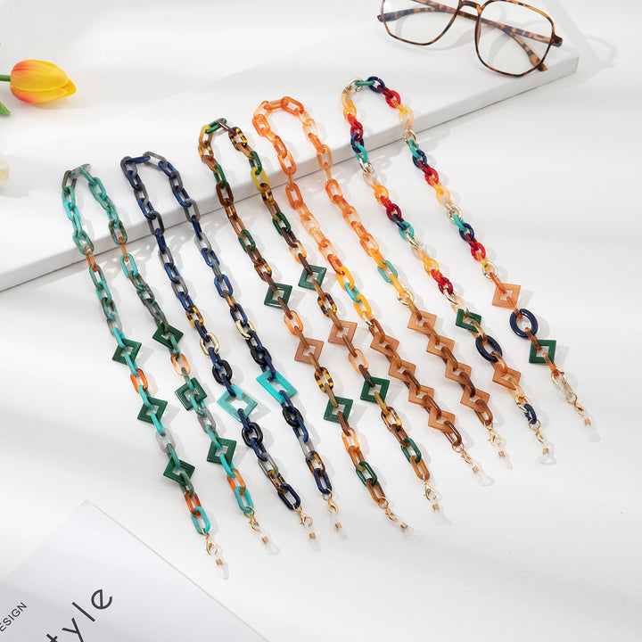 Fashionable Glasses Chain Bowlift