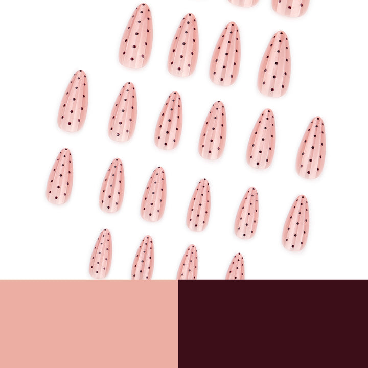 Artificial nail with polka dots Bowlift