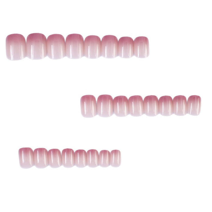 Elegant and high-gloss artificial nails with ombre effect Bowlift