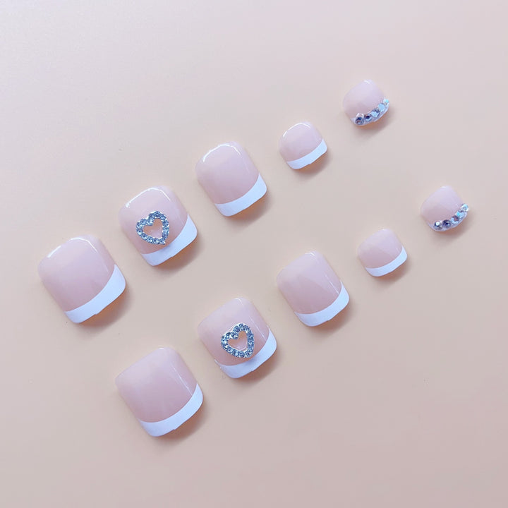 Nail art set with elegant glitter and heart decorations Bowlift