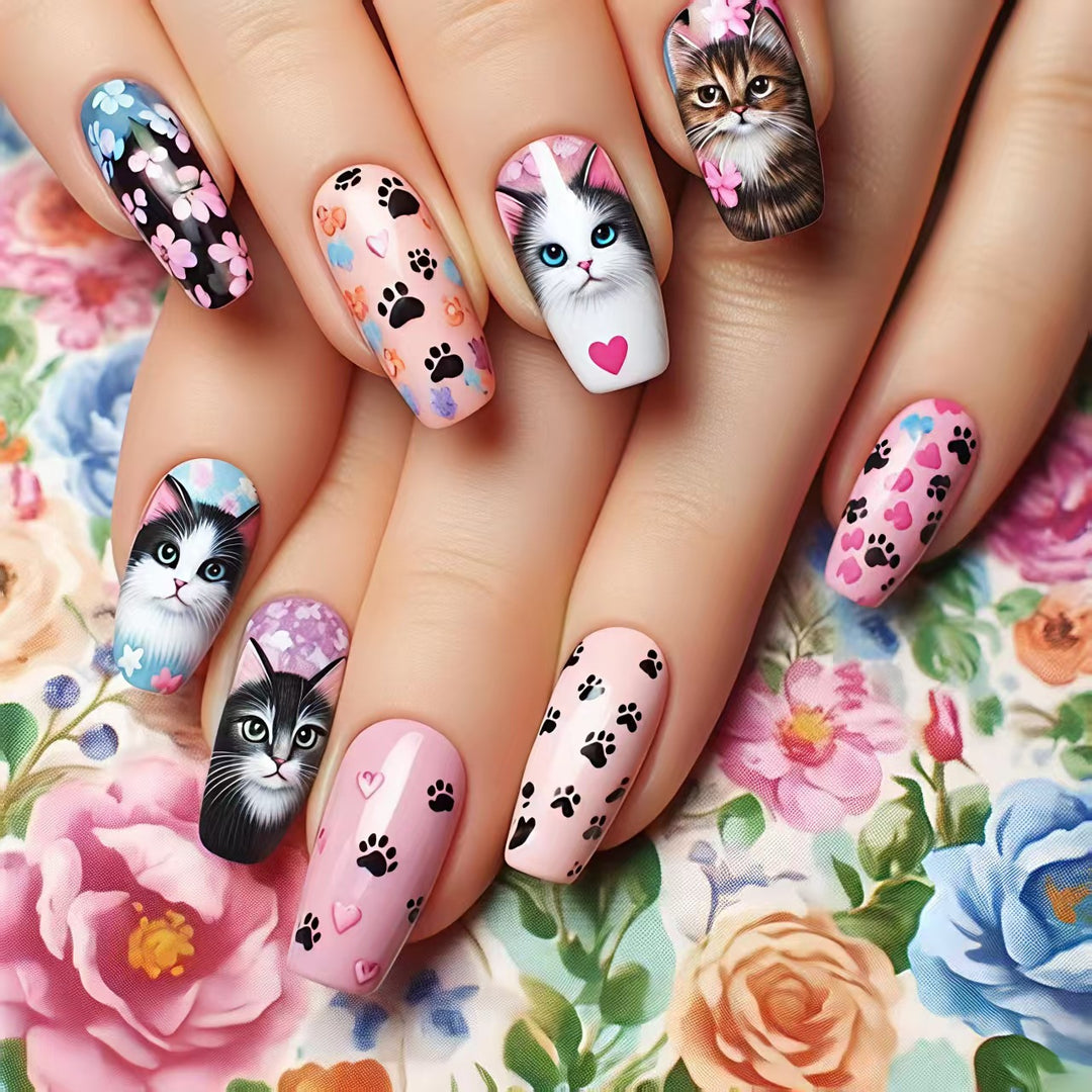 Artistic Cat-Themed Nail Art Bowlift
