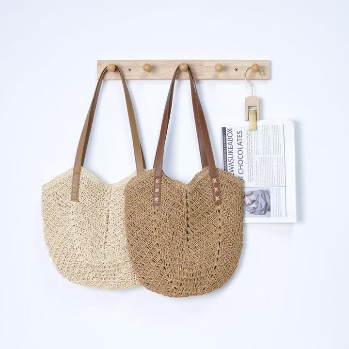 Handbag Made of Woven Natural Material with Elegant Carry Handles Bowlift