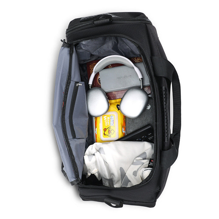 Men's sporty travel bag with ample storage space and detachable shoulder strap Bowlift