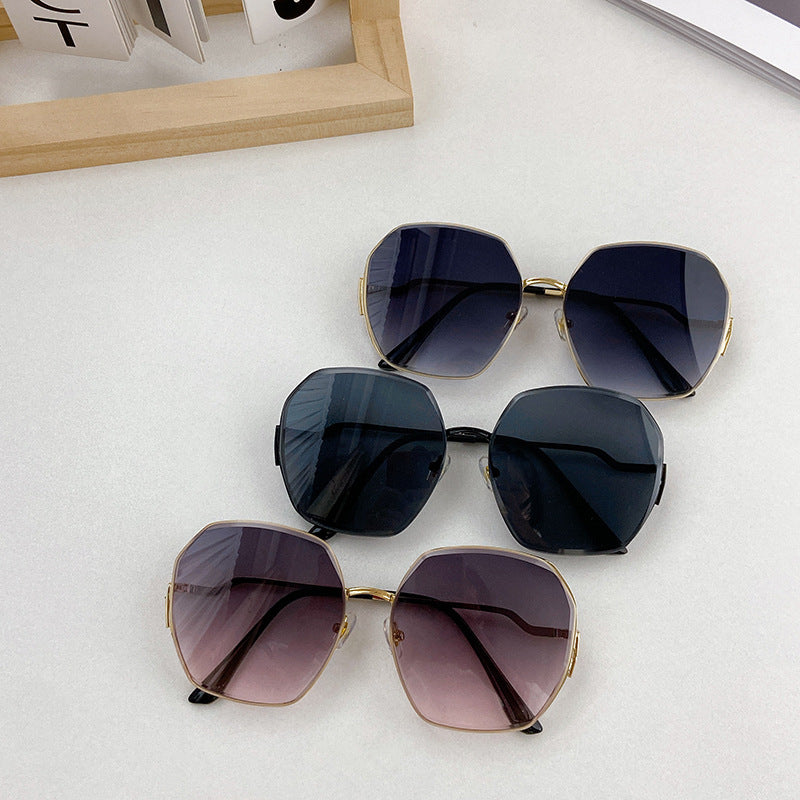 Fashionable Geometric Sunglasses Bowlift