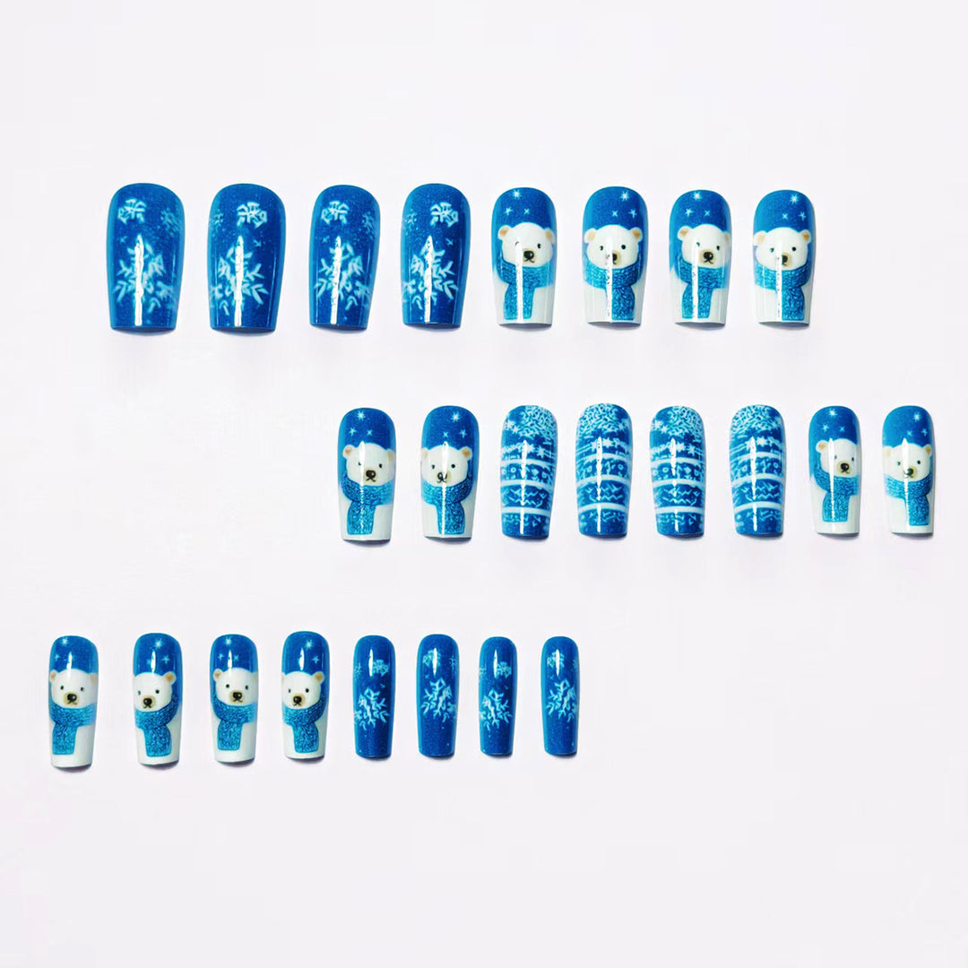 Winter-Themed Polar Bear Nail Art Bowlift