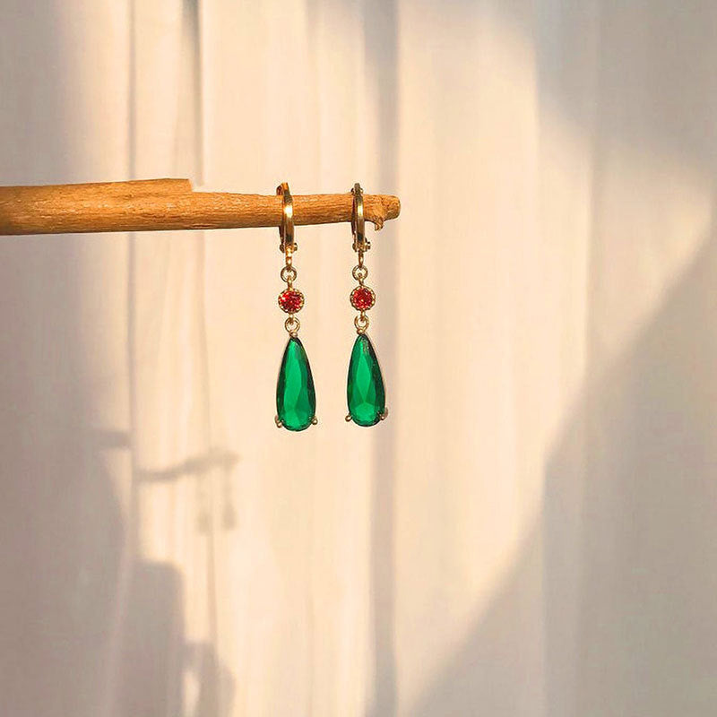 Elegantly Crafted Clip-On Earrings Bowlift