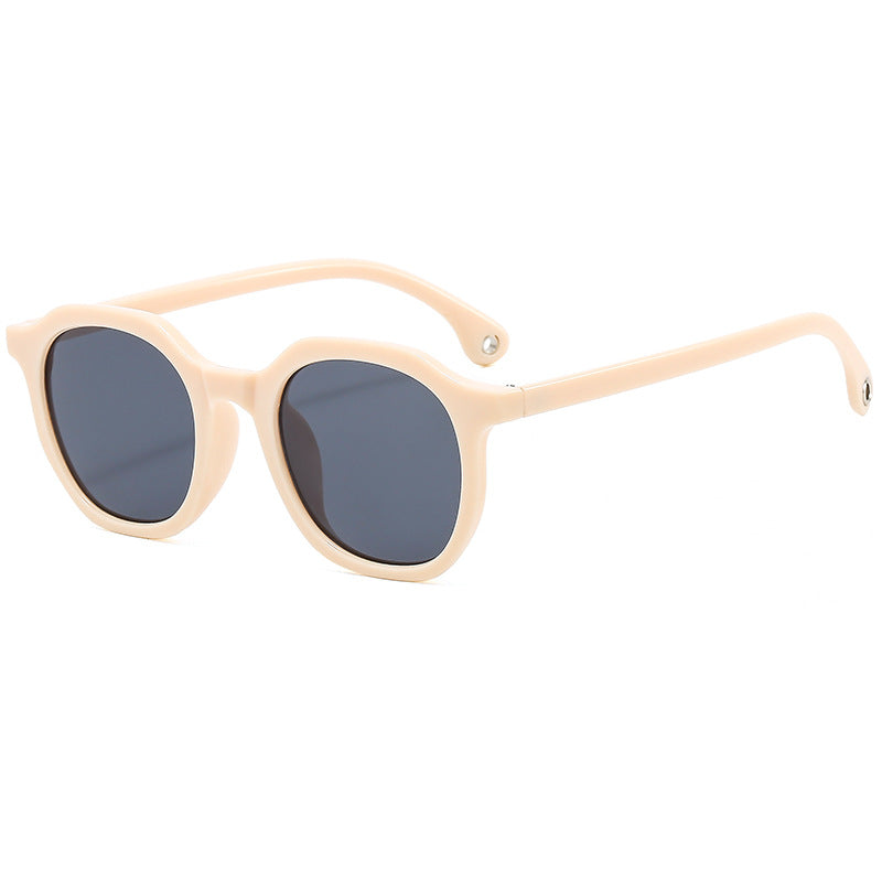 Women's fashionable sunglasses with trendy design and UV protection Bowlift