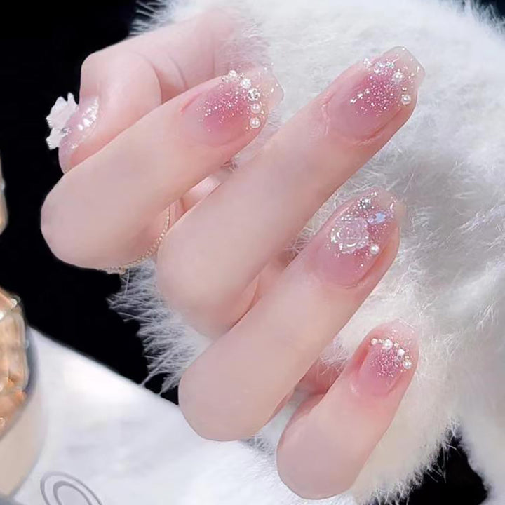 Glittery Crystal-Embellished Press-On Nail Tips Bowlift