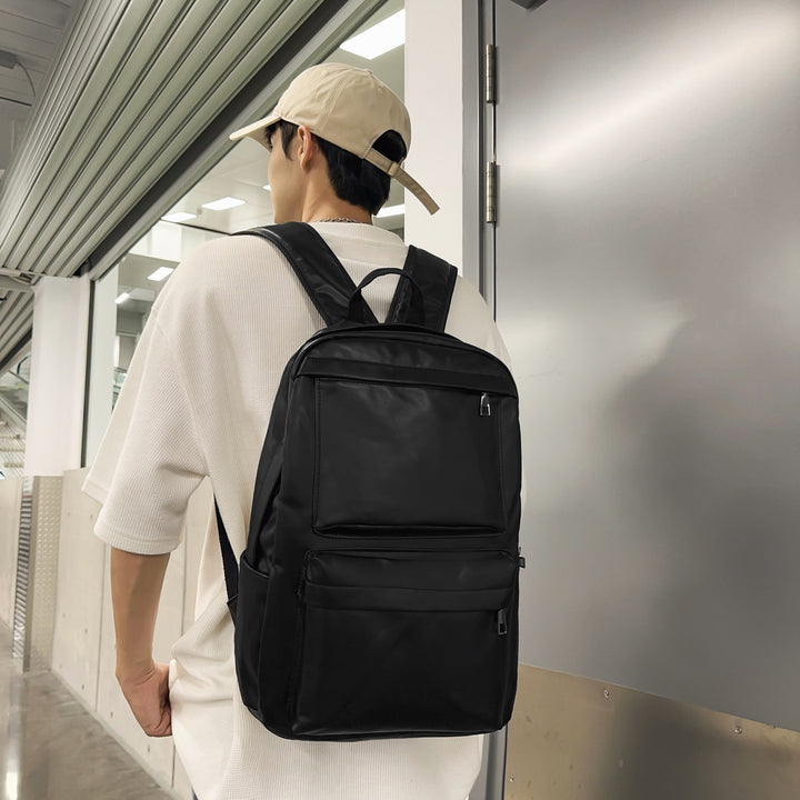 Stylish backpack with innovative main compartment Bowlift