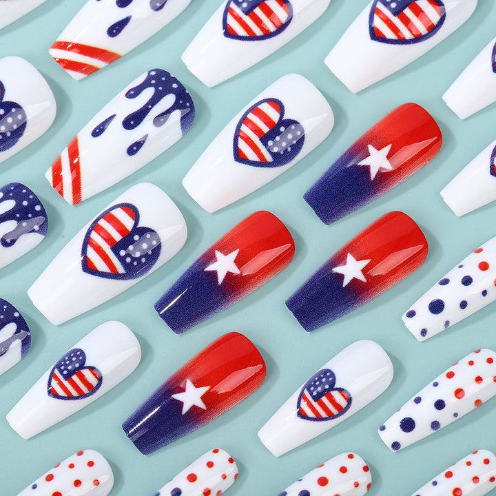 Artificial nails in patriotic heart design Bowlift