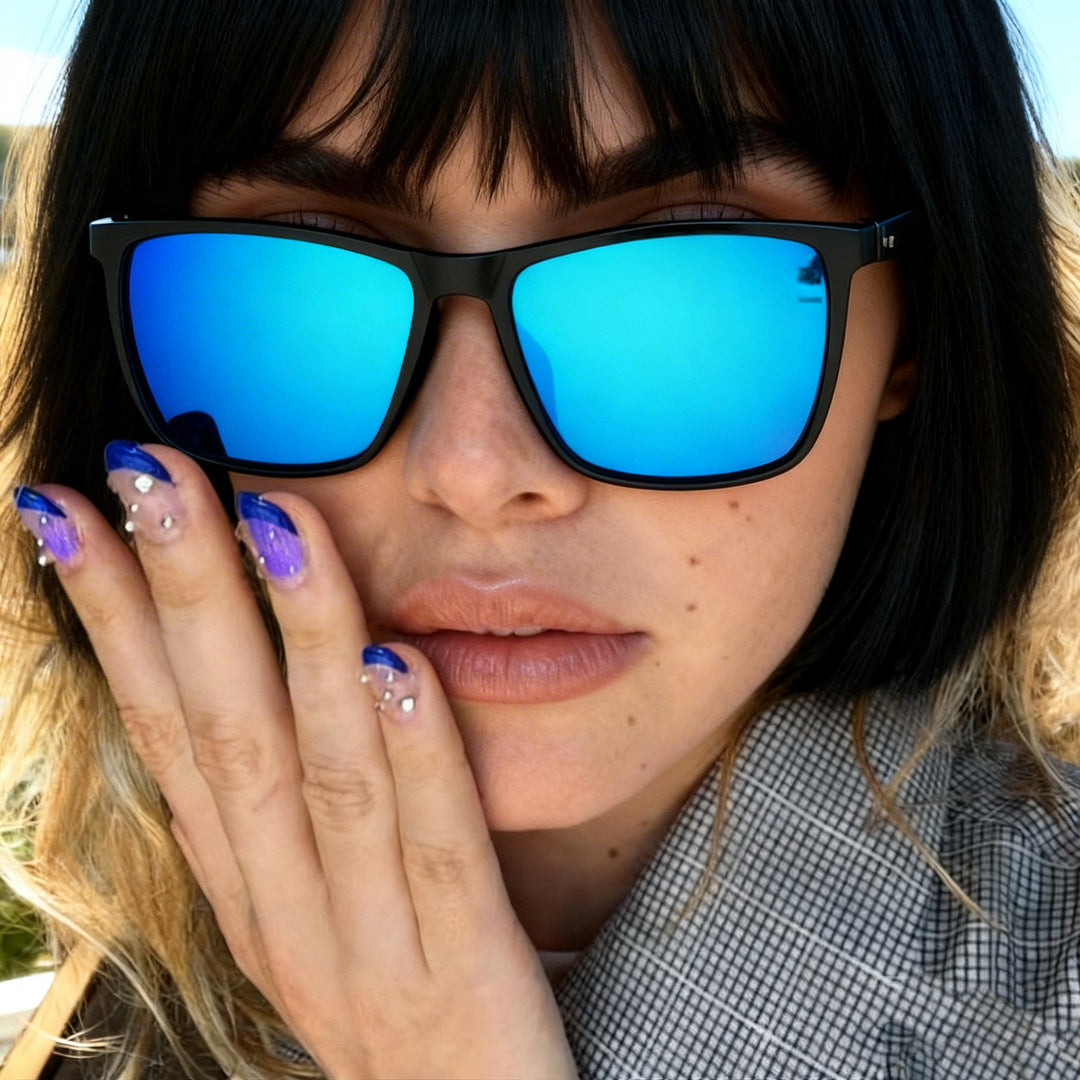 Women's sporty sunglasses with polarized lenses and a flexible frame Bowlift
