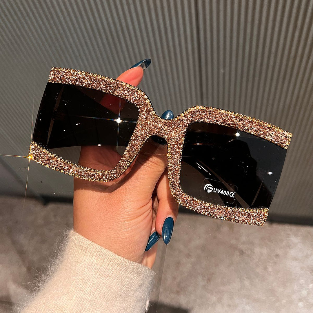 Women's sunglasses with rhinestone decorated frame Bowlift