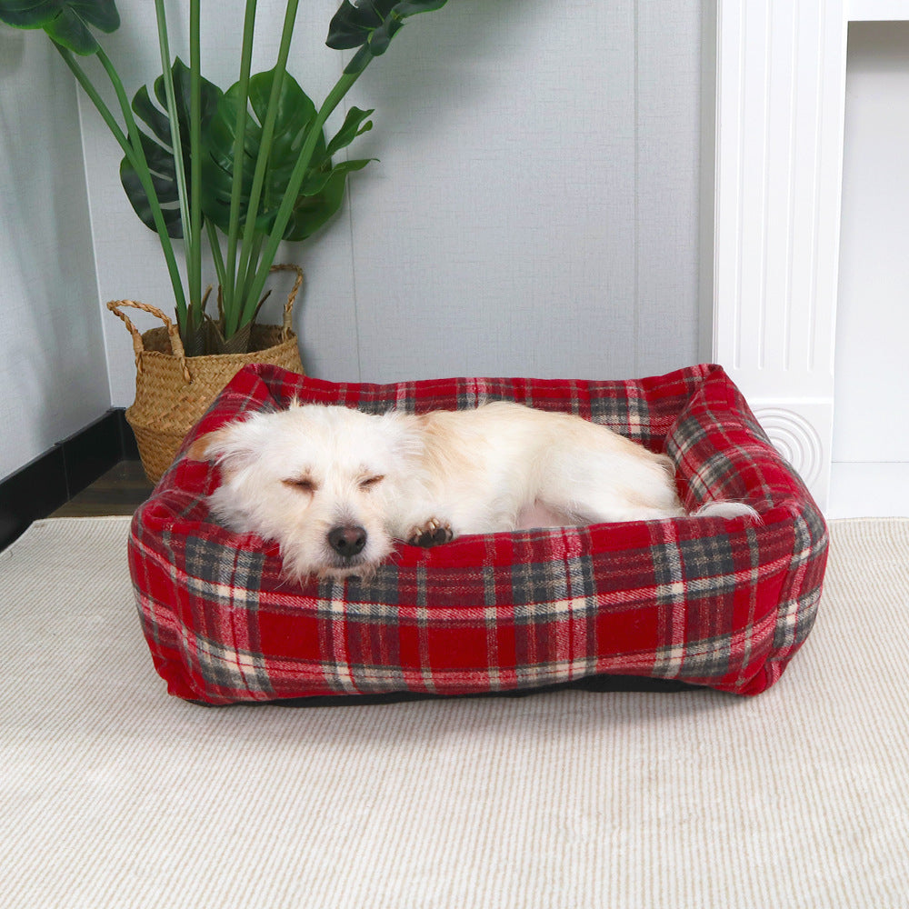 Cozy Fleece-Lined dog bed