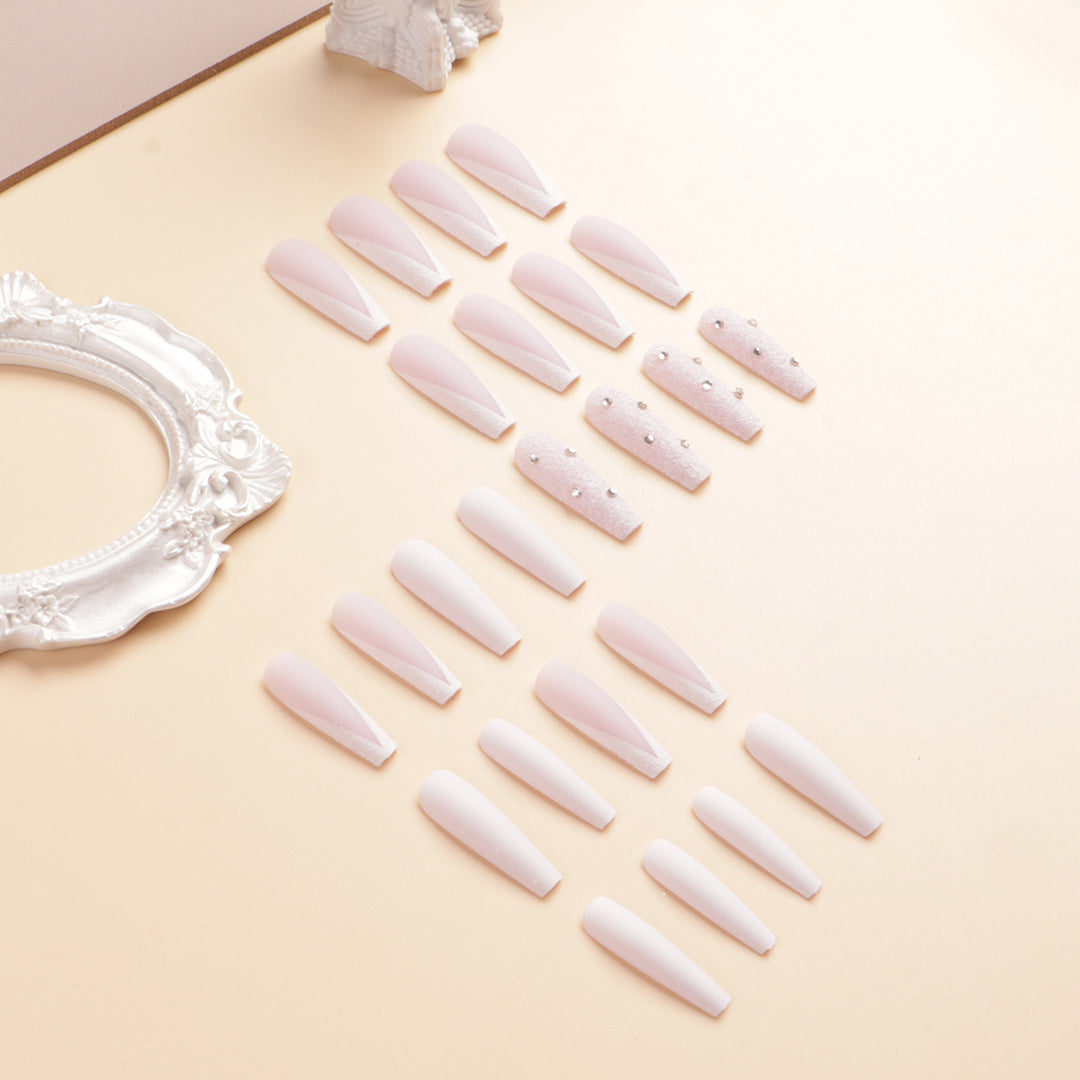 Premium Rhinestone-Embellished Stiletto Press-On Nails Bowlift