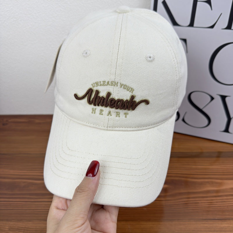 Women's Embroidered Heart Graphic Baseball Cap Bowlift