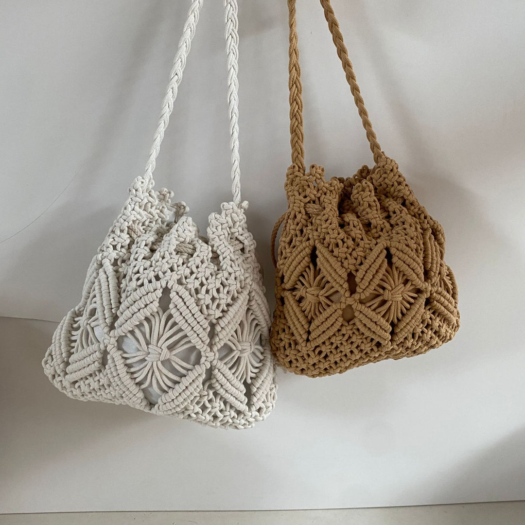 Hand-knotted shoulder bag with floral details Bowlift