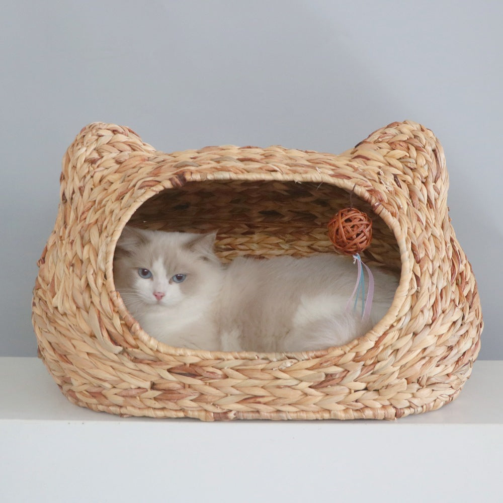 Cozy cat basket with ear design Bowlift