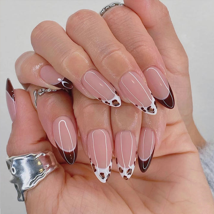 Stylish Stiletto Press-On Nail Art Set Bowlift
