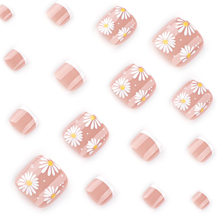 Artful toenail art with floral motifs Bowlift
