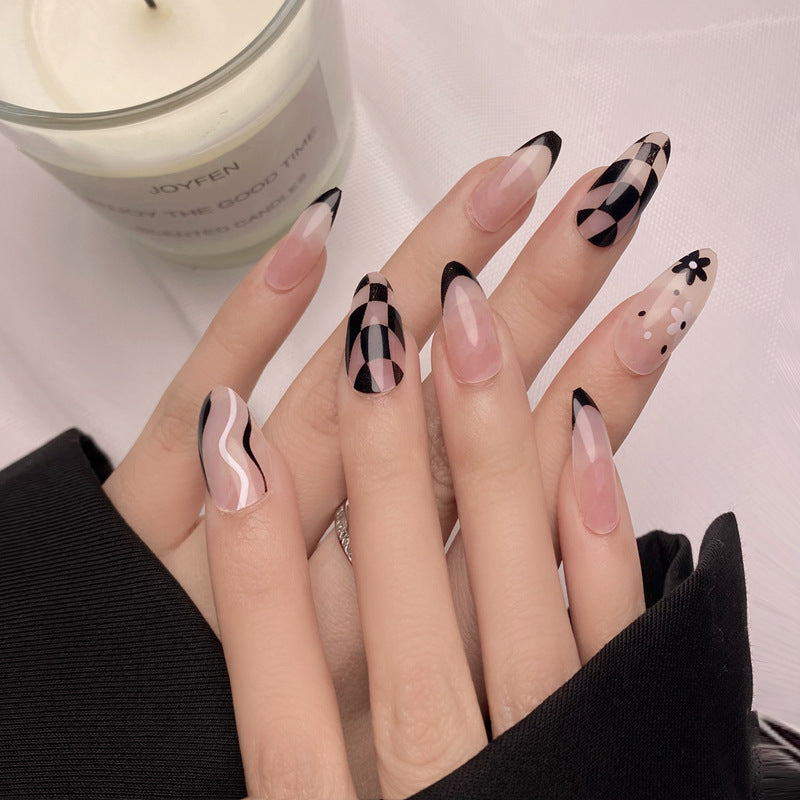 Glamorous Glittery Stiletto Press-On Nails Bowlift