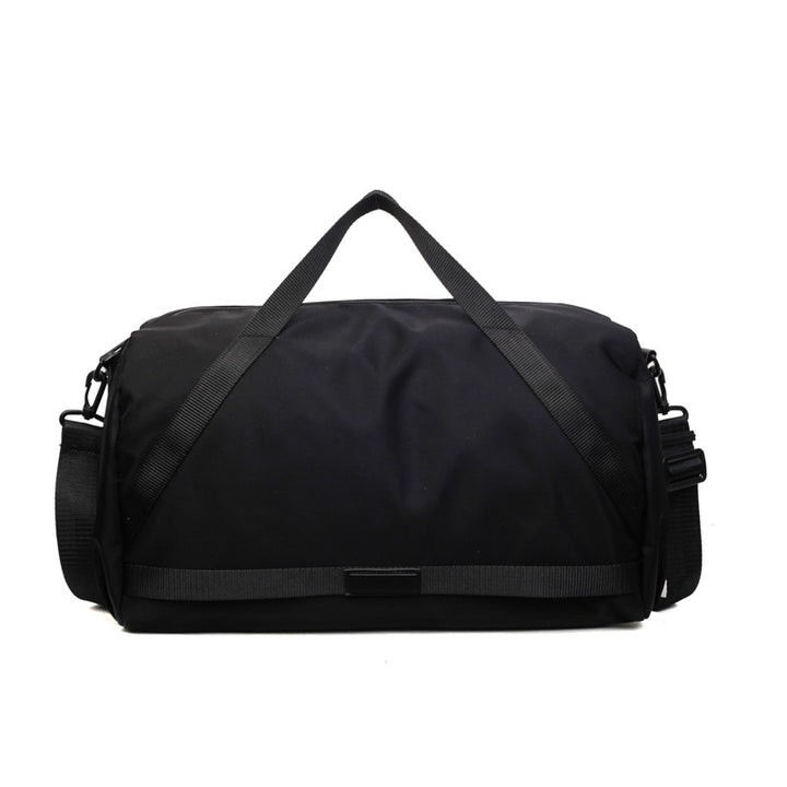 Versatile sports duffel bag with water-resistant material Bowlift