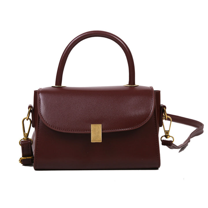 Sophisticated Structured Handbag Bowlift