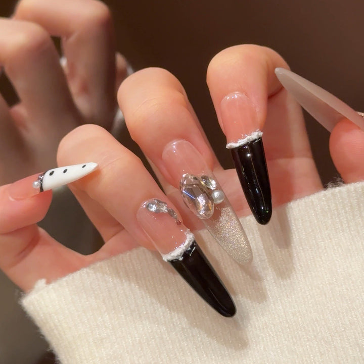 Stylish Pointed Tip Press-On Nail Art Bowlift